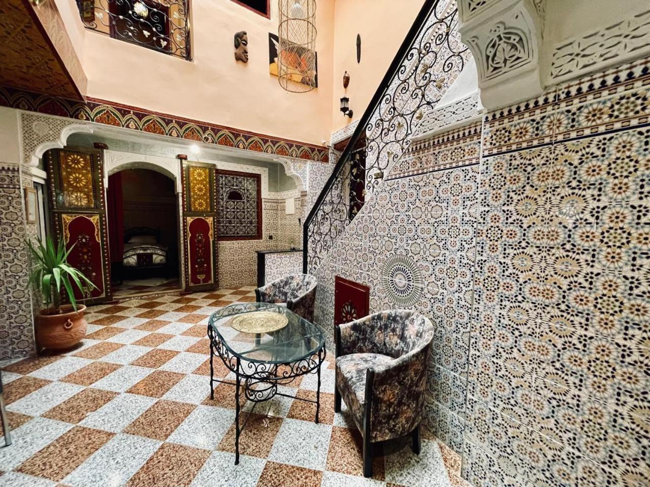 Downtown Hostel Fès Eksteriør bilde